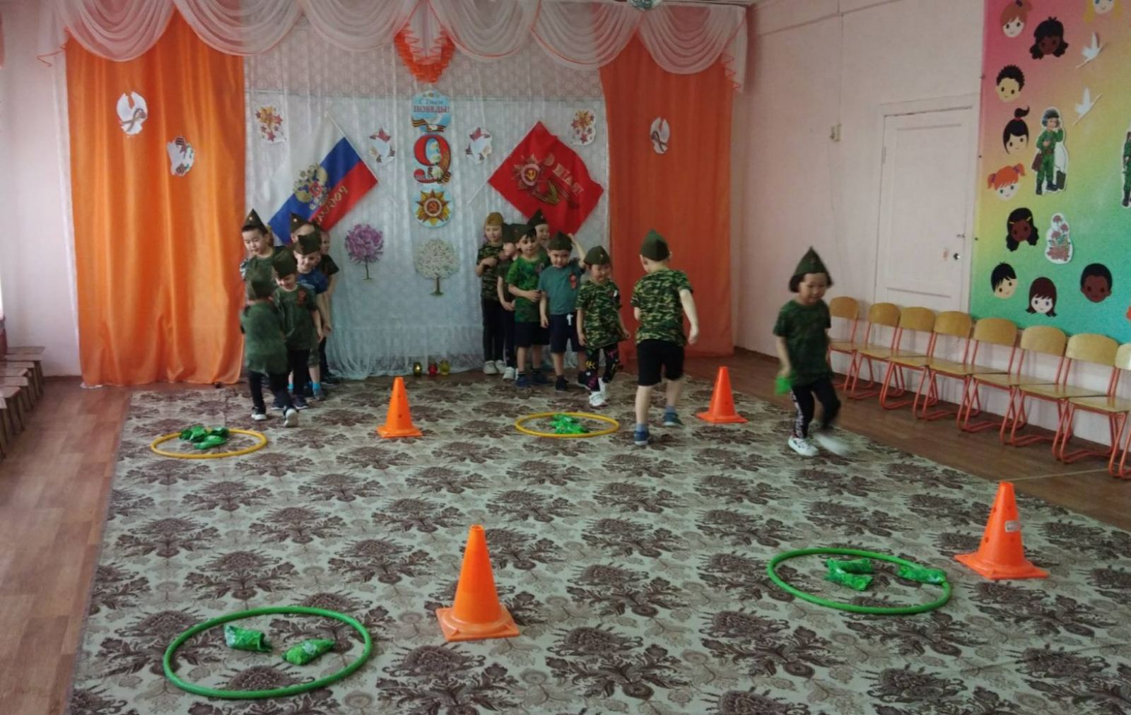 Эстафета &amp;quot;Перенеси снаряды&amp;quot;.