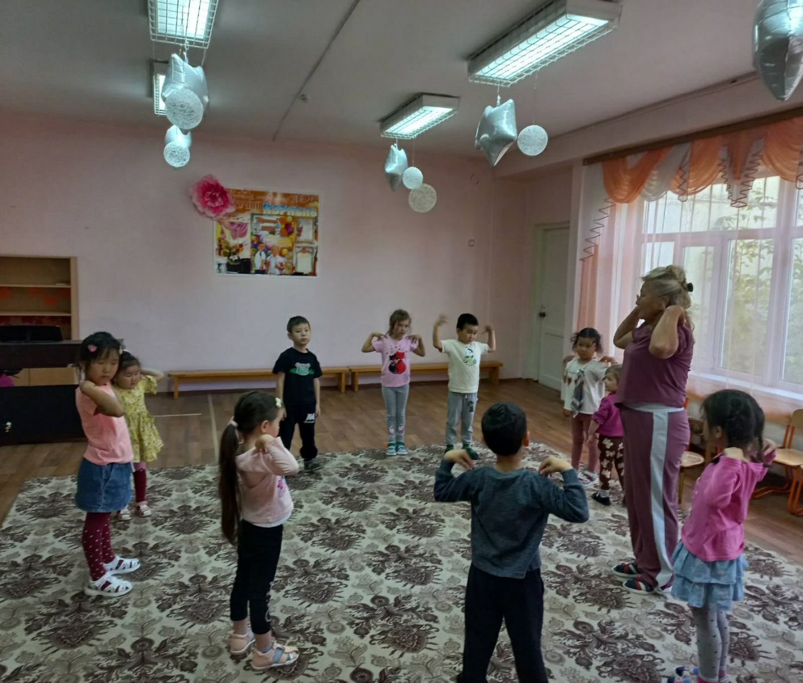 Утренняя гимнастика.