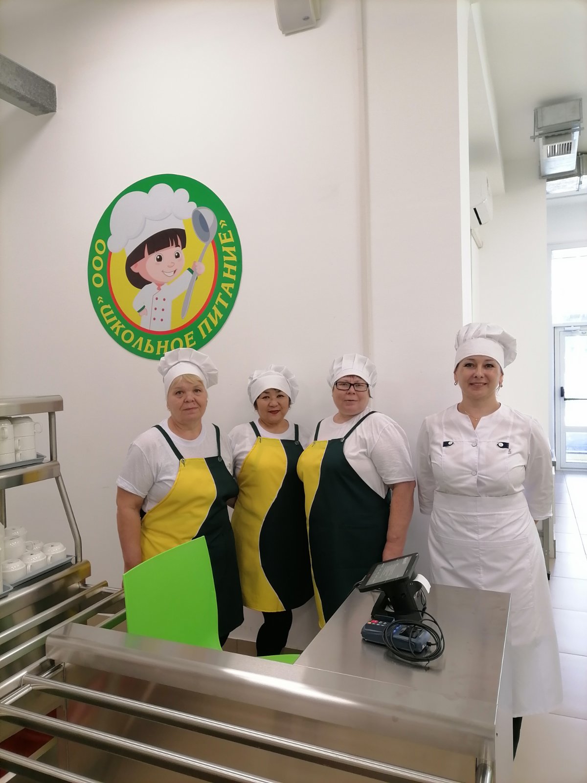 Открытие нового корпуса школы.