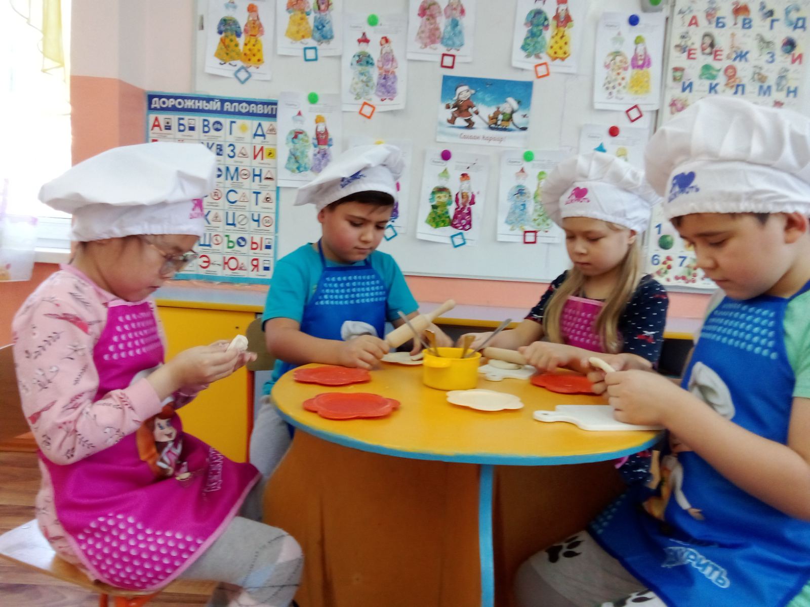 Лепка из теста:&amp;quot;Халун буузы&amp;quot;.