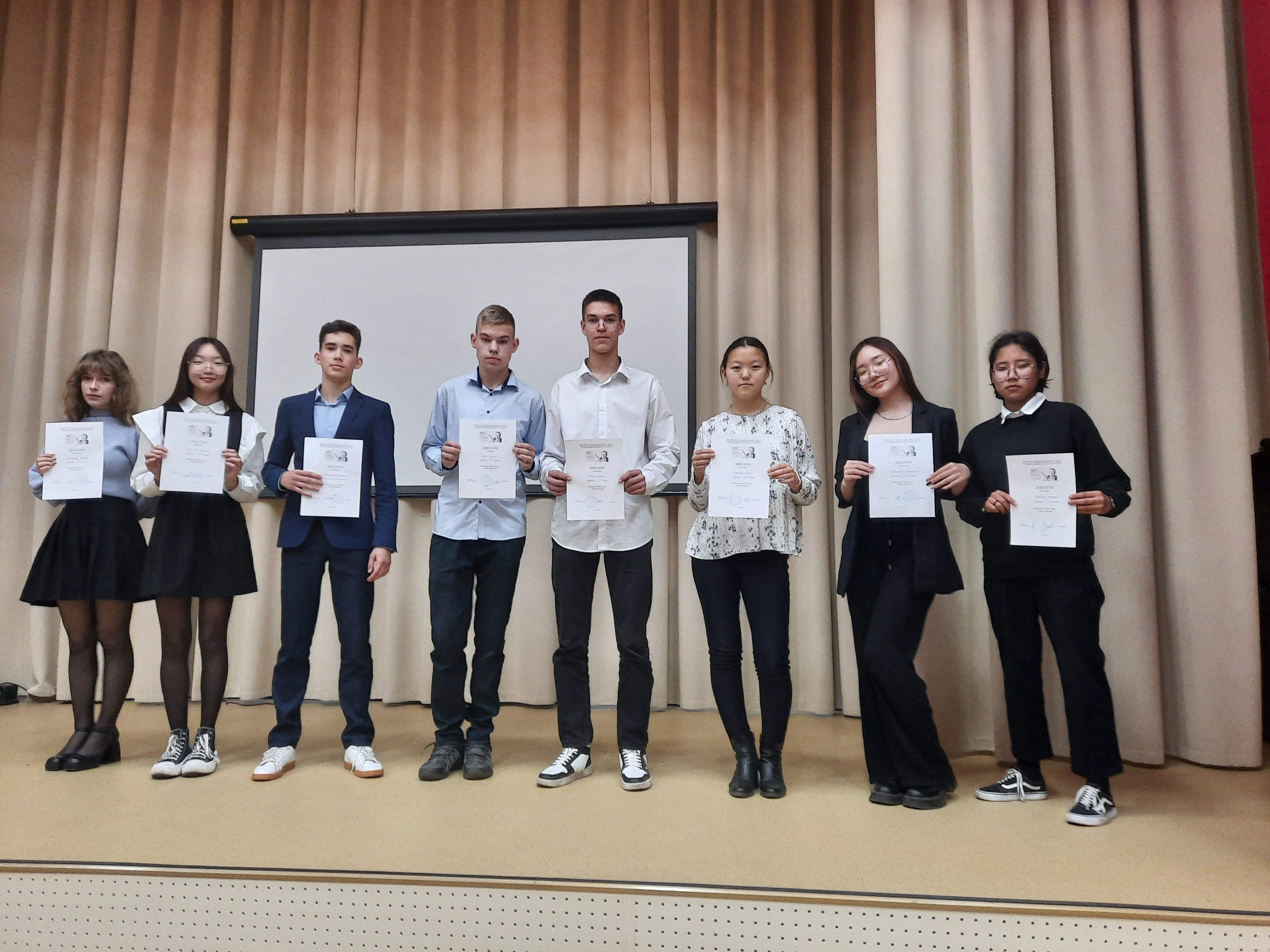 Чтение вслух «Мой Дагестан»  к 100-летию Р.Гамзатова.